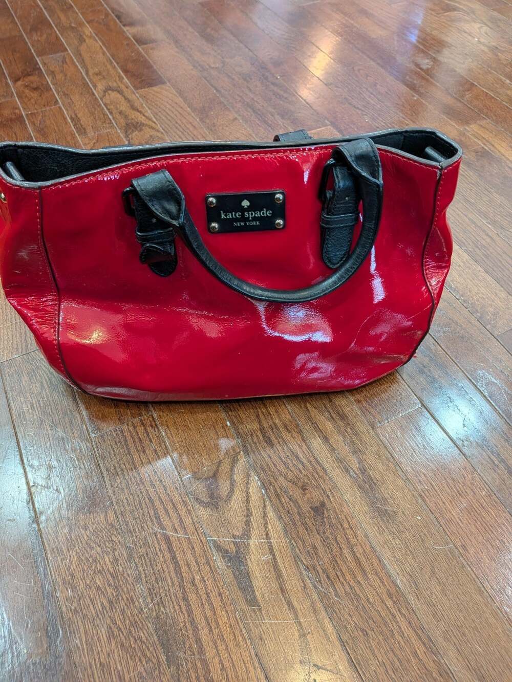 Kate Spade Red Patent Leather Tote Bag Womens Medium Black Straps